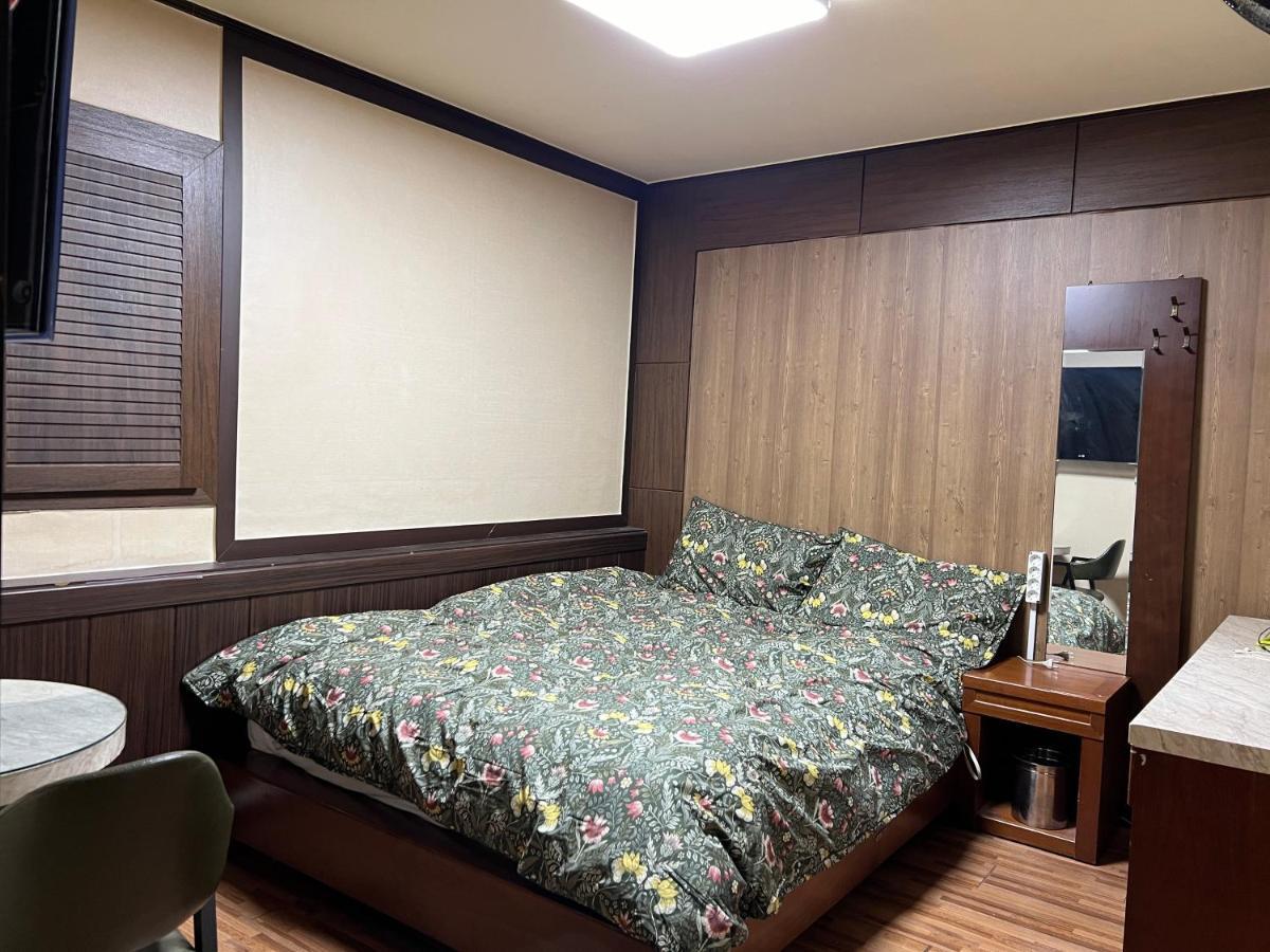 Brown Hotel Сеул Экстерьер фото
